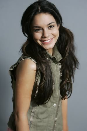 vanessa anne hudgens