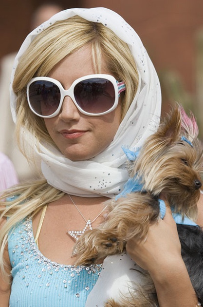 ashley tisdale et son chien