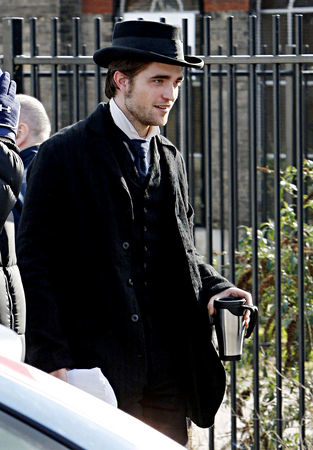 robert pattinson dans Bel ami