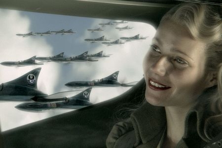 gwyneth paltrow entouree d avions