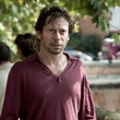 mathieu amalric soucieux