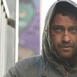 gerard butler se cachant