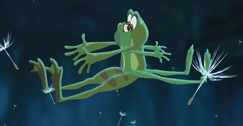 tiana et le prince en grenouille s embrassant