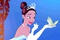 tiana portant dans sa main le prince grenouille