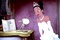 tiana regardant le prince grenouille