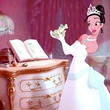 tiana   vitant le bisou