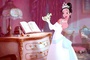 tiana   vitant le bisou