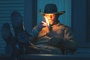 Matt Damon fume