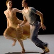 deux danseurs modernes