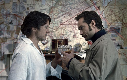robert-downey-jr-et-jude-law-trinquent-jpg