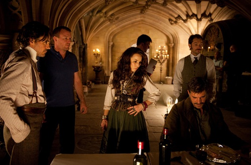 robert-downey-jr-guy-ritchie-noomi-rapace-et-jude-law-jpg