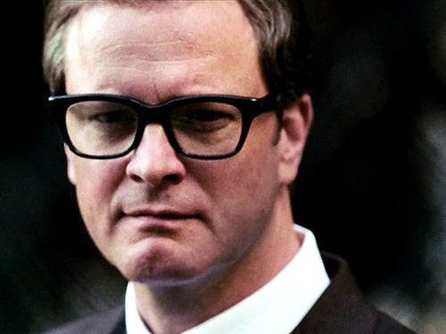 colin firth avec des lunettes