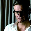 firth colin avec des lunettes