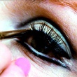 un oeil maquill  