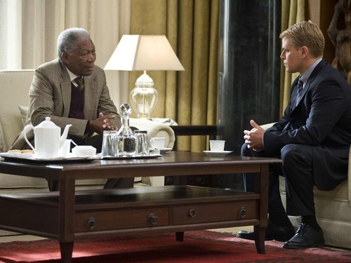 matt damon et morgan freeman dans son bureau