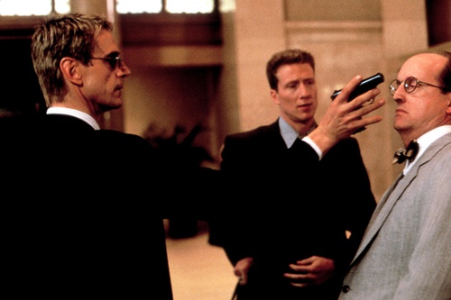 jeremy irons mena ant