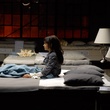 zooey deschanel dans une chambre sp  ciale