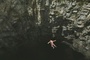 Saut dans la grotte