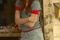 Kristen Stewart croise les bras