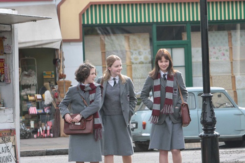 ellie kendrick amanda fairbank hynes carey mulligan