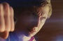 michael cera donnant un coup de poing