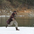 Jim Sturgess marche sur la neige