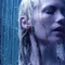 January Jones sous la douche - Sans Identité 