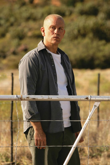 john malkovich dans disgrace
