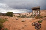 Vélo dans le désert