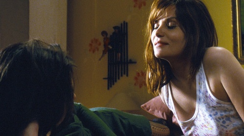 Emmanuelle seigner dans le film Chicas