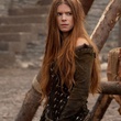 kate-mara-arme-en-main-jpg