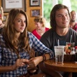 shailene-woodley-au-cafe-dans-the-descendants-jpg
