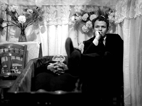 photo 4 du film les poings dans les poches