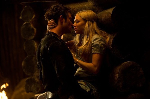 shiloh-fernandez-amanda-seyfried-jpg