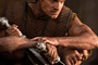 henry-cavill-lors-d-une-execution-jpg