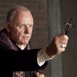 anthony hopkins croix a la main