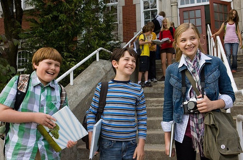 robert capron zachary gordon chloe moretz