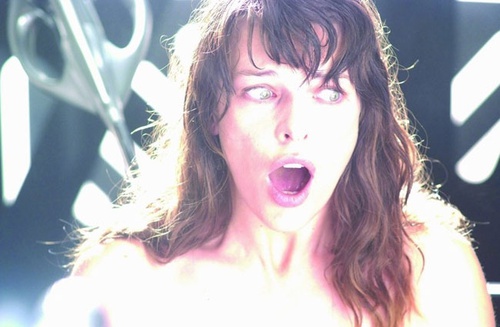 milla jovovich enlev  e par les extraterrestres