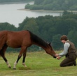 jeremy-irvine-et-son-cheval-jpg