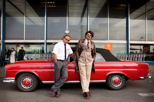 Eric Judor et Ramzy Bedia à l'aéroport