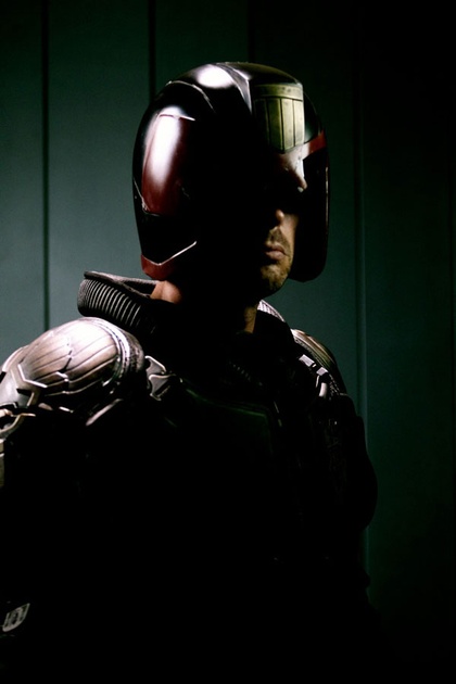nouvelle-photo-karl-urban-en-judge-dredd-jpg