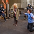 elizabeth-banks-protege-sam-worthington-jpg