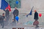 bruce-willis-sur-le-tournage-jpg