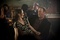 winona-ryder-et-kevin-james-dansent-jpg