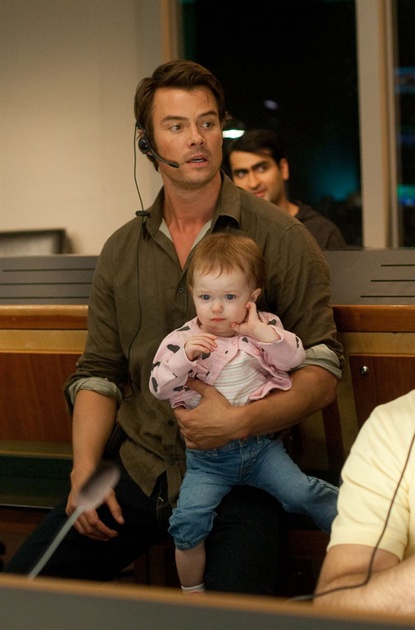 josh duhamel au travail