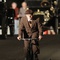 leonardo-dicaprio-a-velo-jpg - J. Edgar 