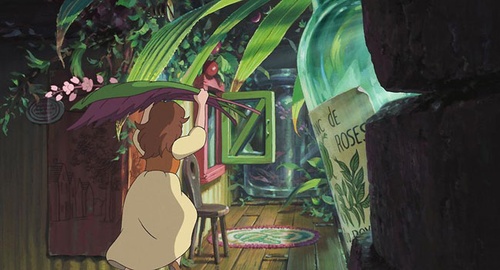 arrietty sous les feuilles