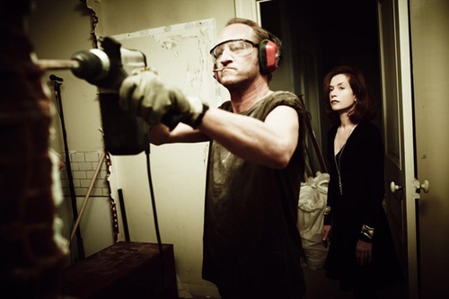 benoit-poelvoorde-et-isabelle-huppert-travaux-jpg