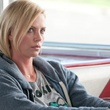charlize-theron-triste-jpg