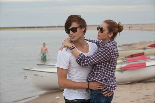 douglas-booth-miley-cirus-jpg